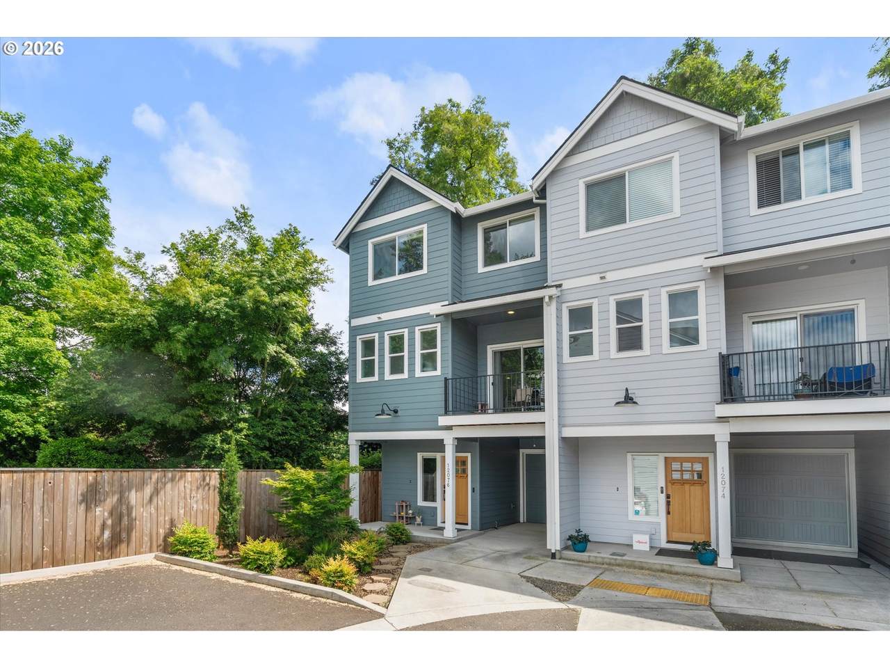 12076 Harold St - Photo 1