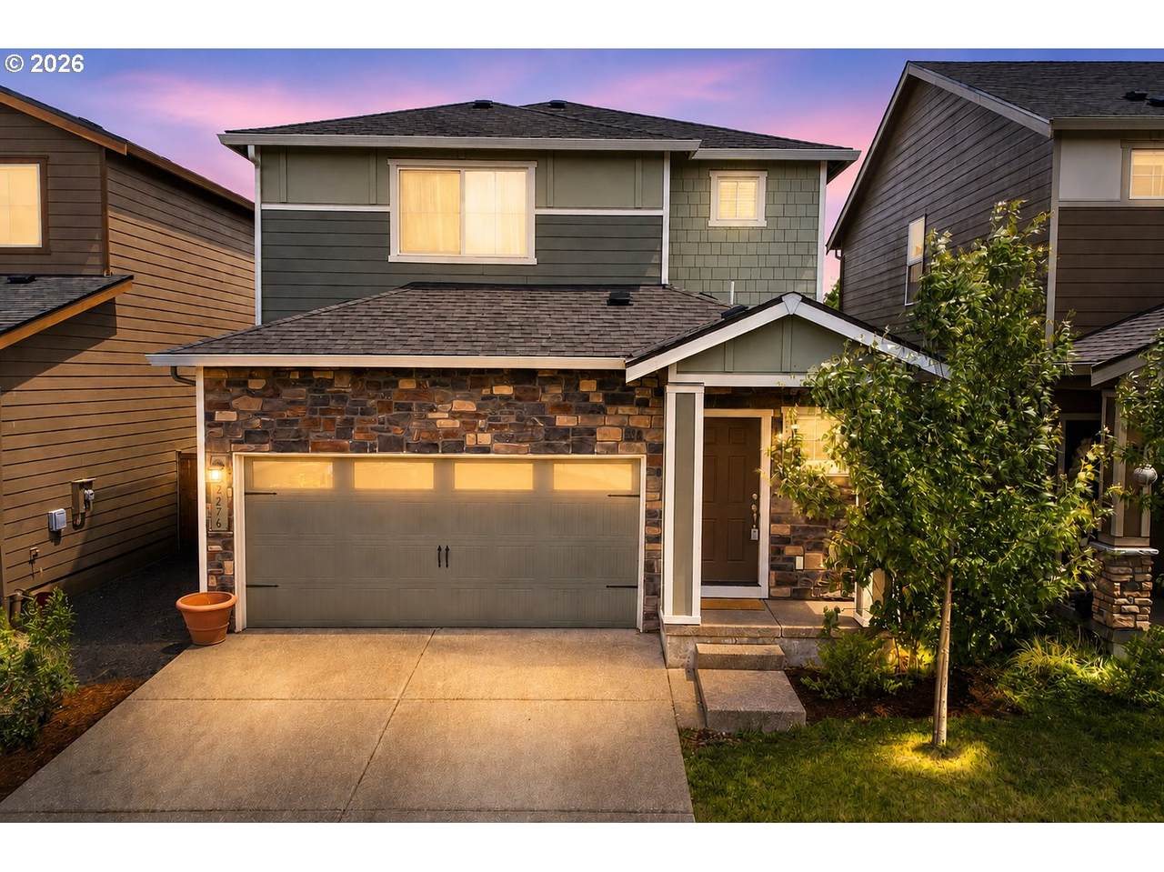 2276 Woodland Dr - Photo 1