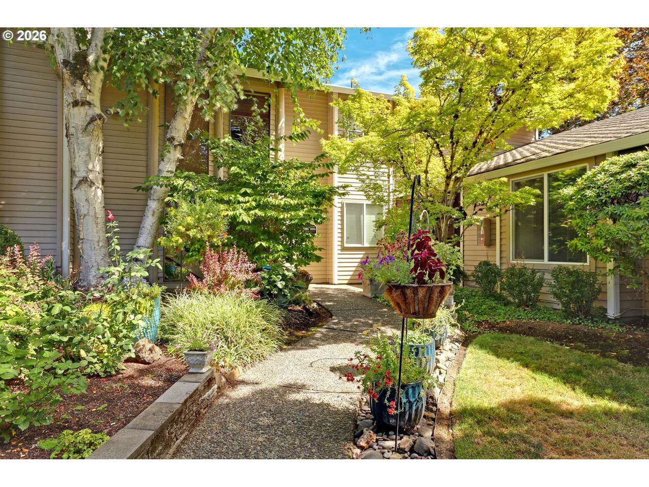 8255 Mariners Dr - Photo 1