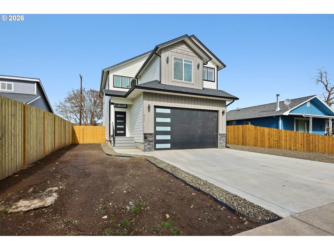 511 Collins St - Photo 1