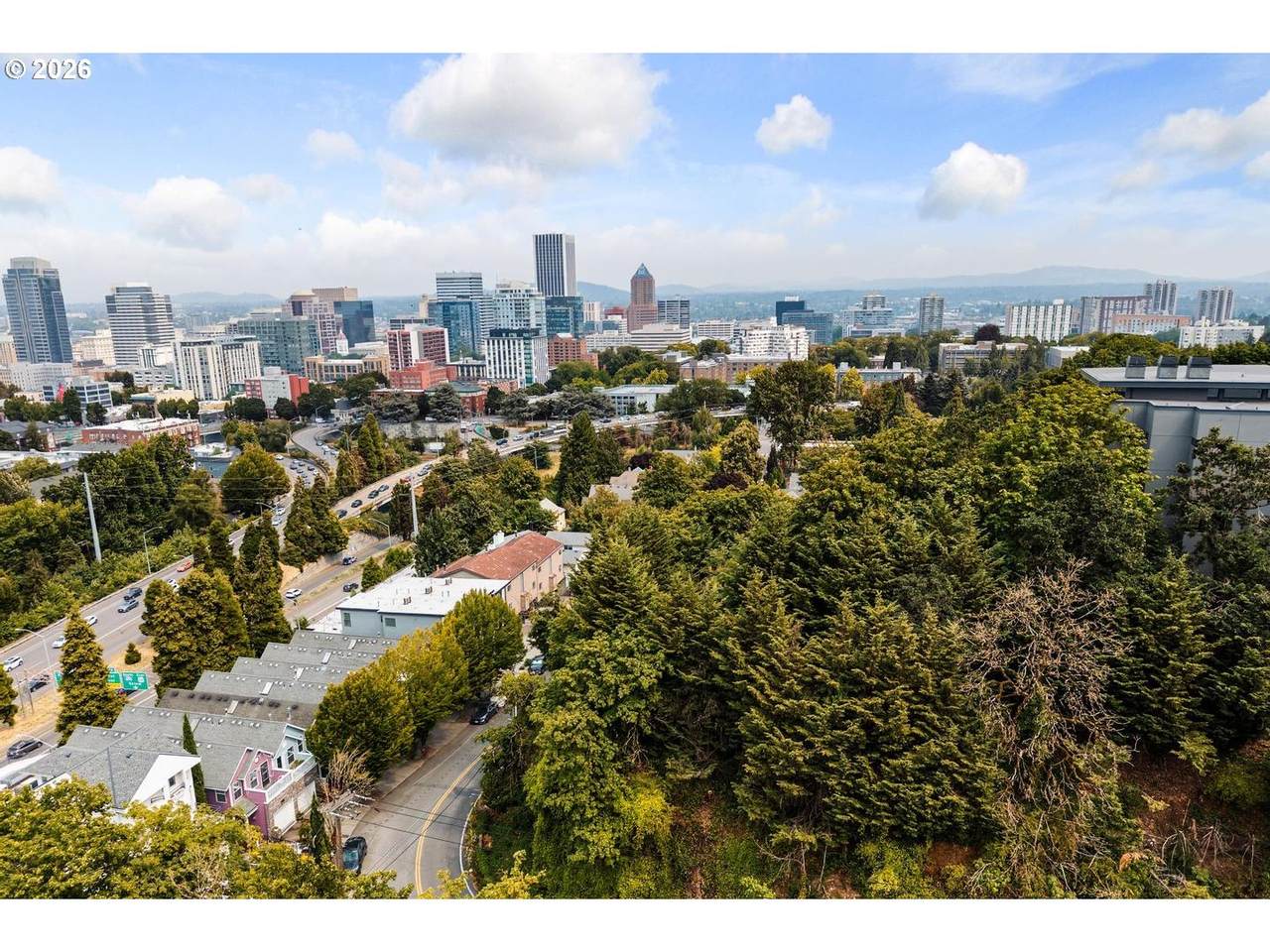 https://bt-photos.global.ssl.fastly.net/portland/1280_boomver_1_365628544-2.jpg