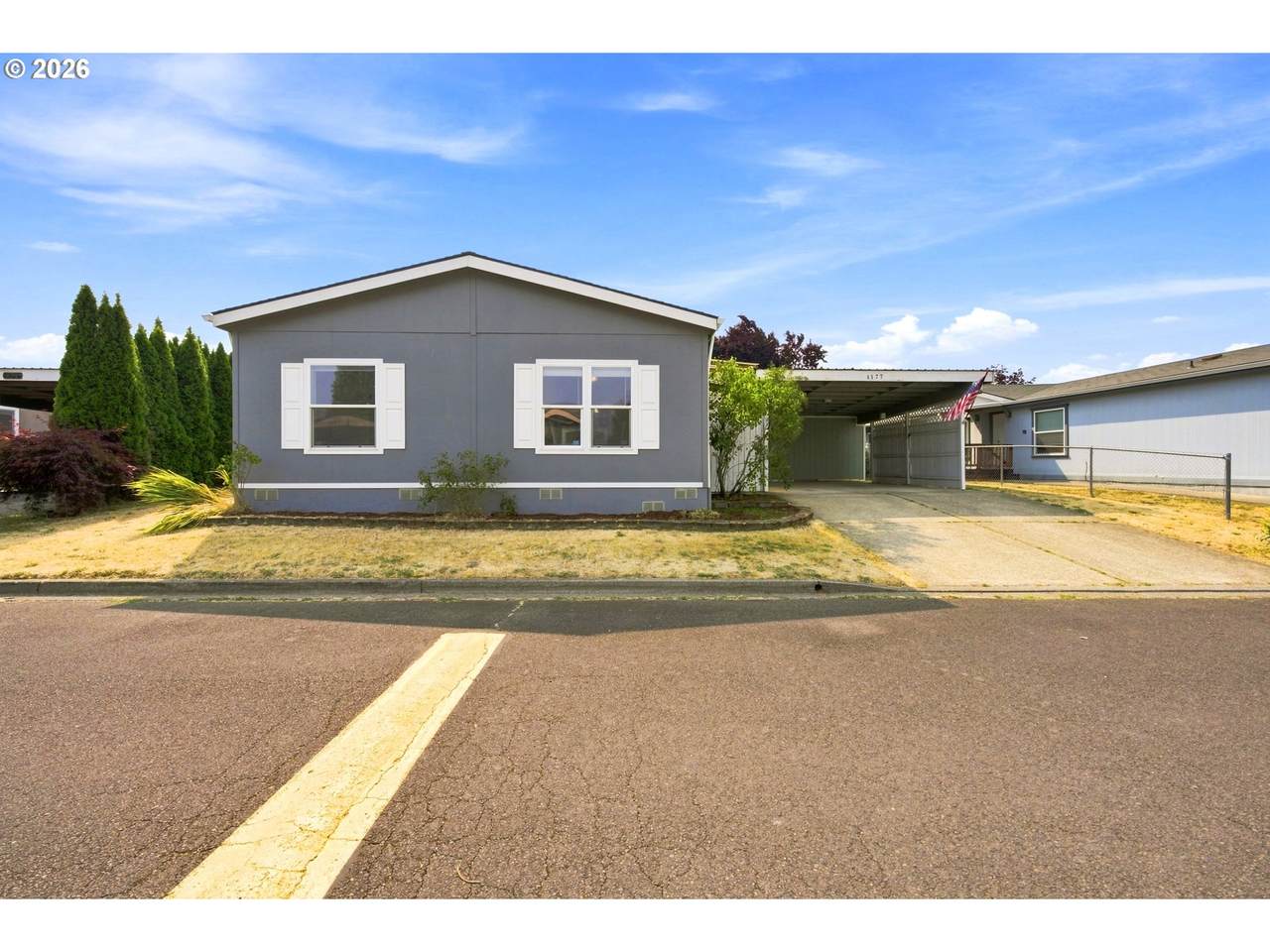 1177 Emma Dr - Photo 1