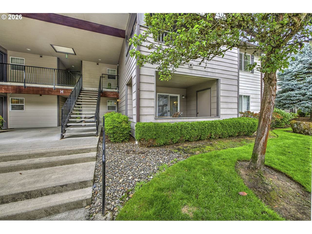 14019 20TH Ave - Photo 1
