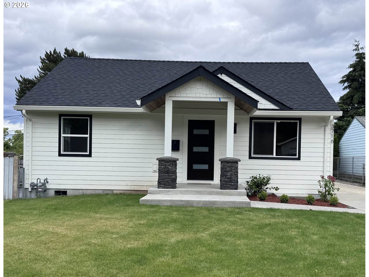 https://bt-photos.global.ssl.fastly.net/portland/1280_boomver_1_366394054-2.jpg