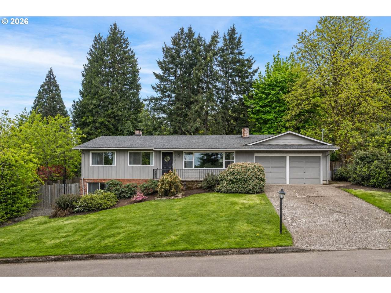 2800 Rainier Pl - Photo 1