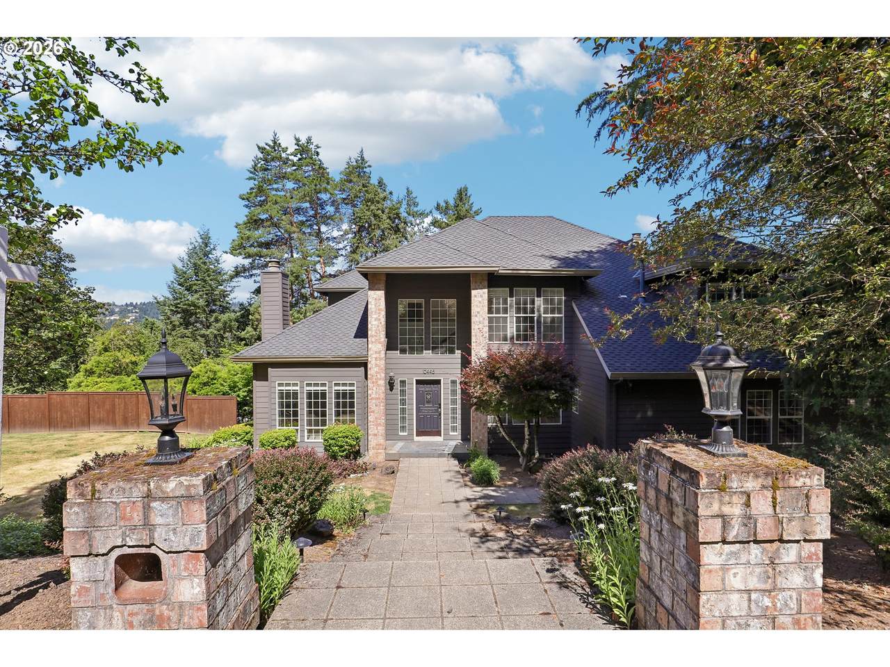 https://bt-photos.global.ssl.fastly.net/portland/1280_boomver_1_366518267-2.jpg