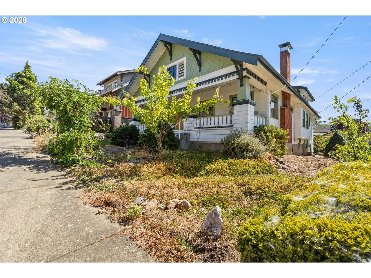 837 Blakeley Ave - Photo 1