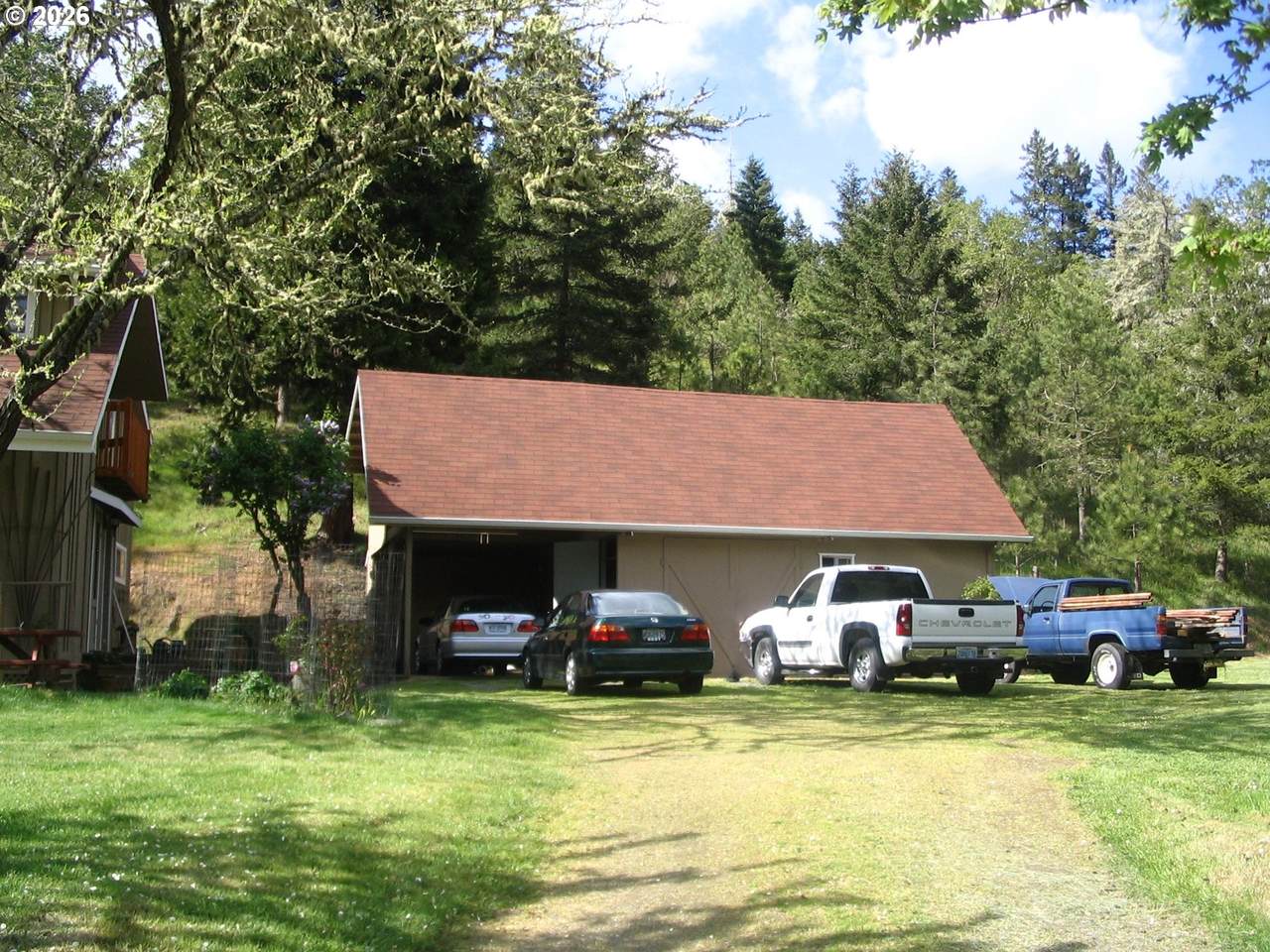 https://bt-photos.global.ssl.fastly.net/portland/1280_boomver_1_366775129-2.jpg