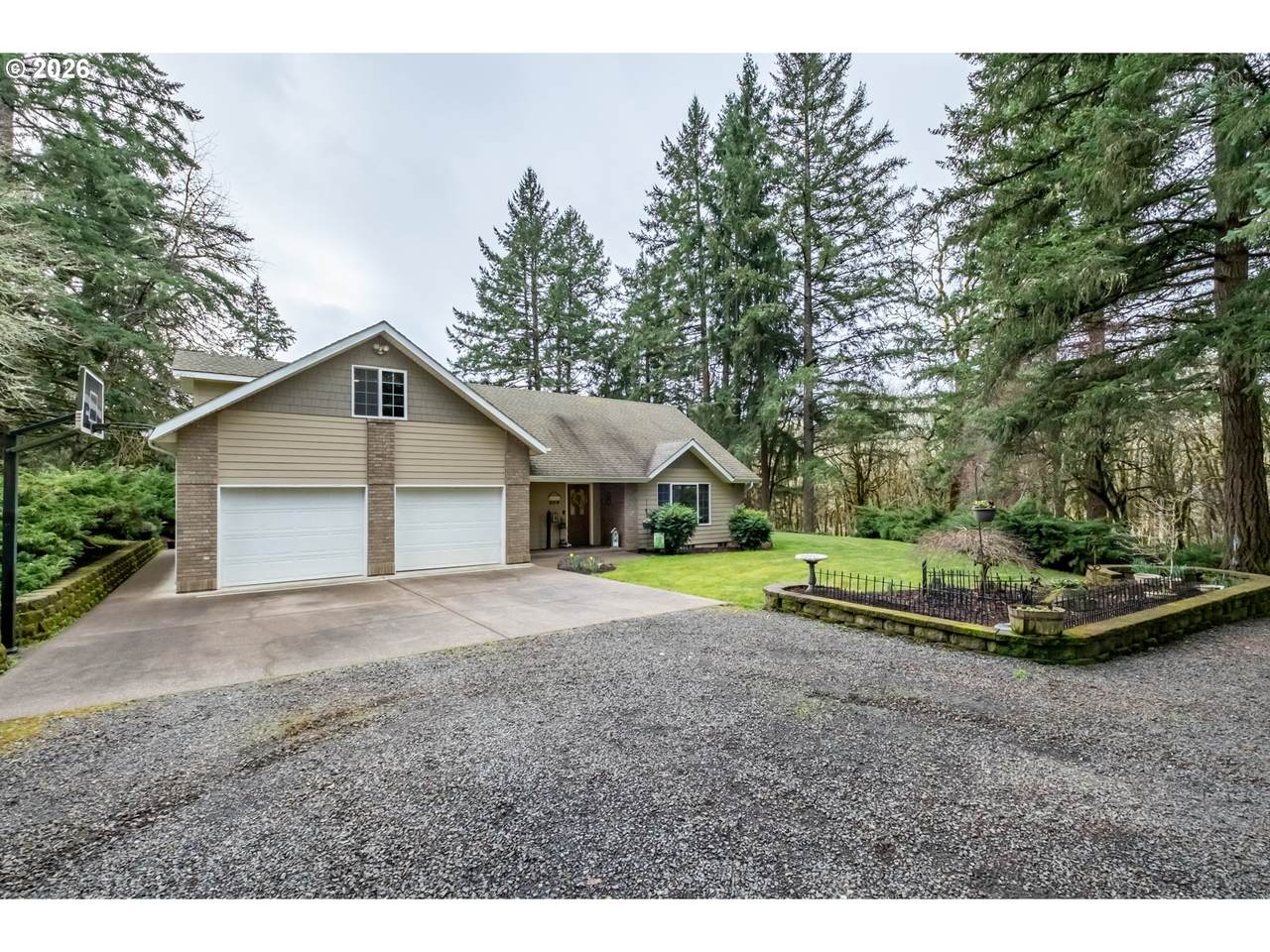 39692 Lacomb Dr - Photo 1