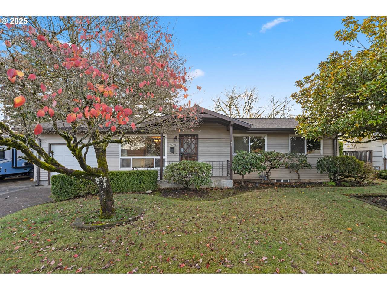 12342 Knott St - Photo 1