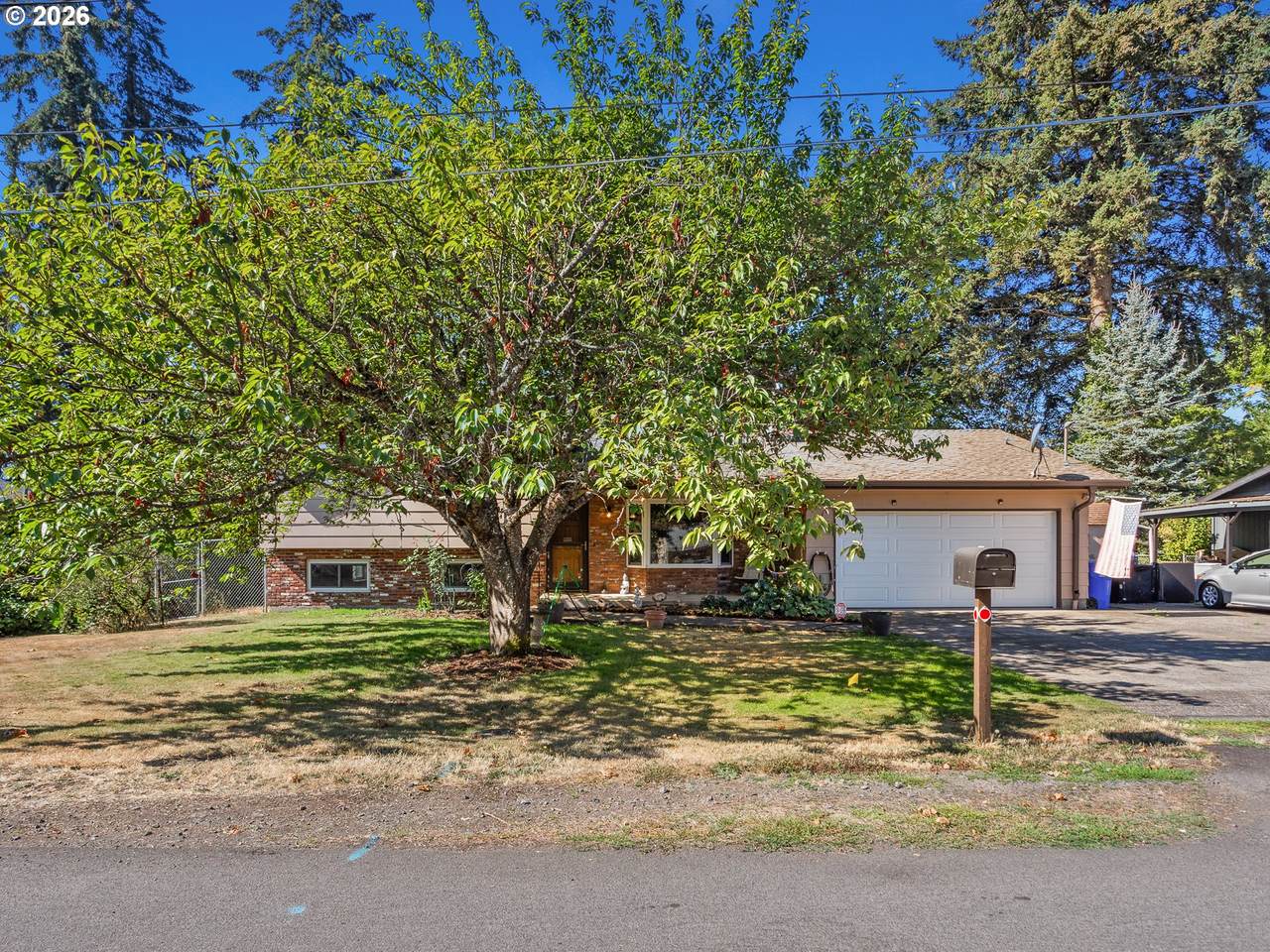 https://bt-photos.global.ssl.fastly.net/portland/1280_boomver_1_370157282-2.jpg