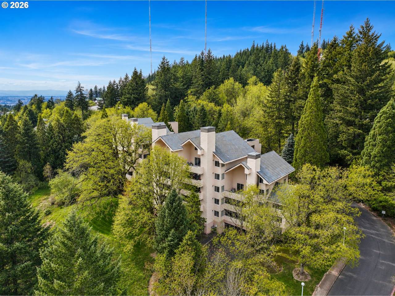 https://bt-photos.global.ssl.fastly.net/portland/1280_boomver_1_370221922-2.jpg
