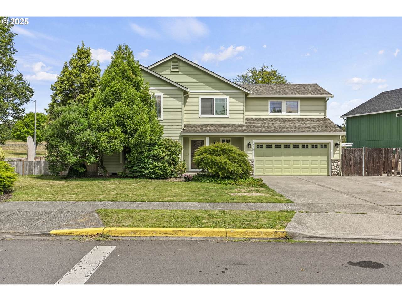 1783 Island Dr - Photo 1