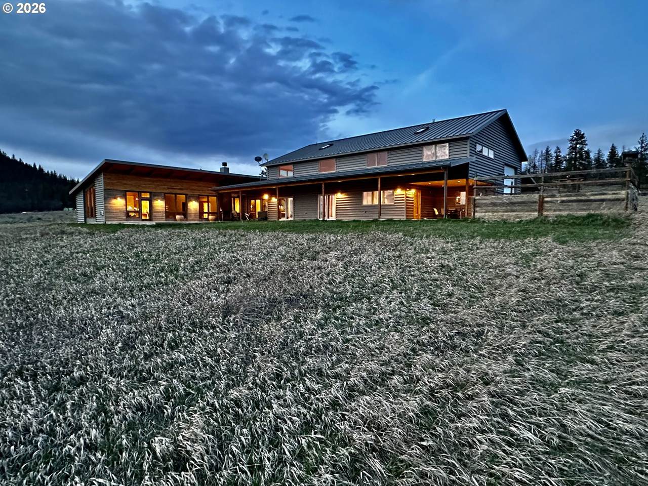 https://bt-photos.global.ssl.fastly.net/portland/1280_boomver_1_370841535-2.jpg
