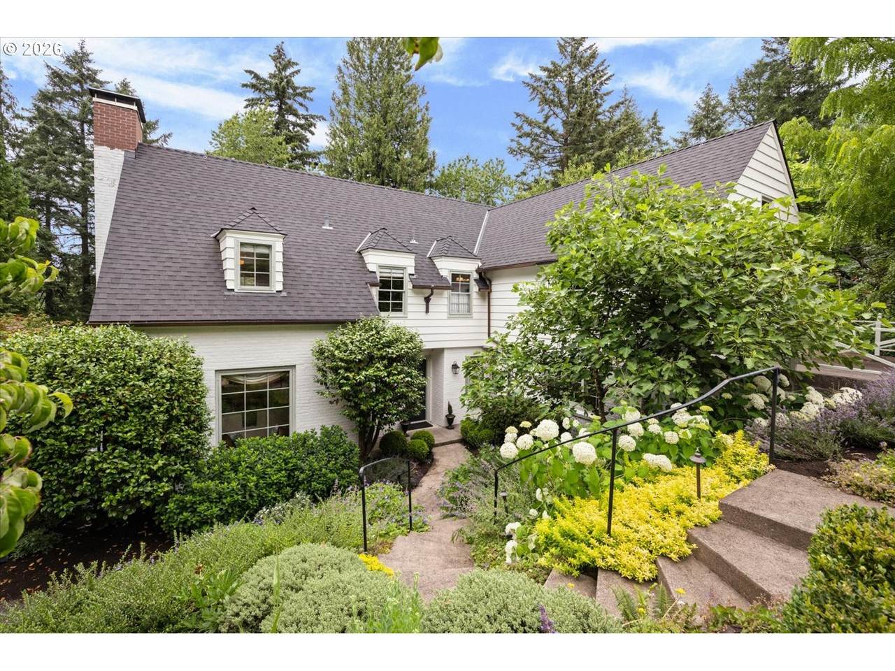 2700 English Ln - Photo 1