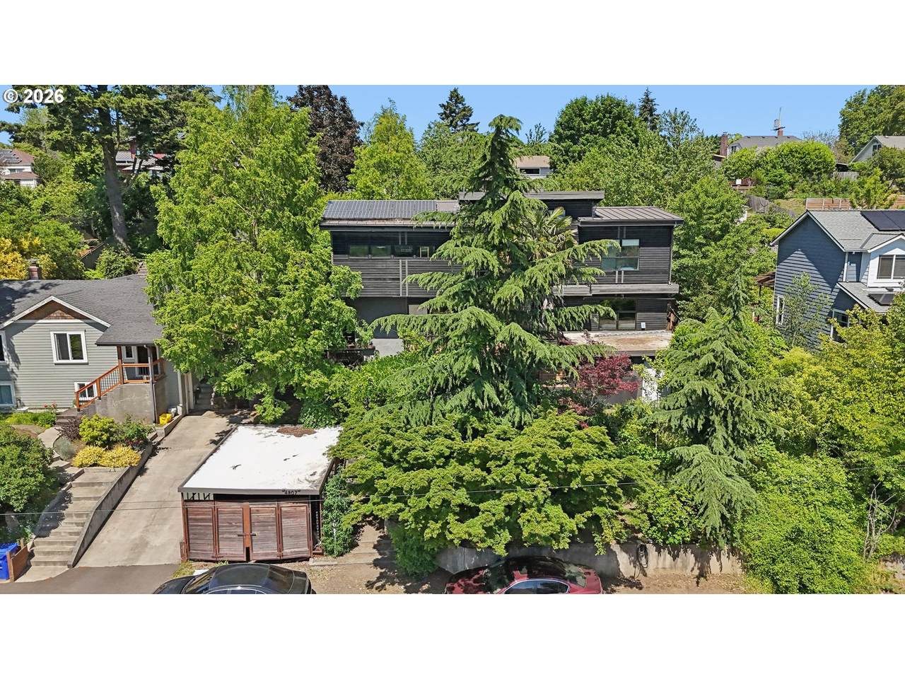 https://bt-photos.global.ssl.fastly.net/portland/1280_boomver_1_373479329-2.jpg
