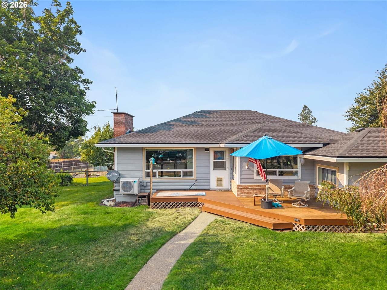 https://bt-photos.global.ssl.fastly.net/portland/1280_boomver_1_374174183-2.jpg
