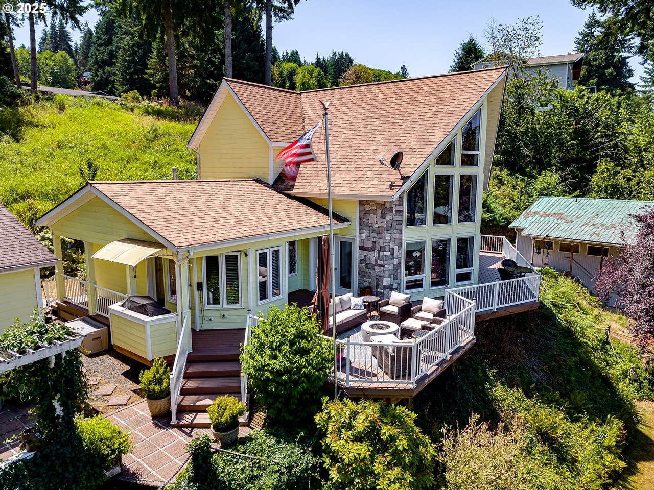 103 Lakeside Dr - Photo 1