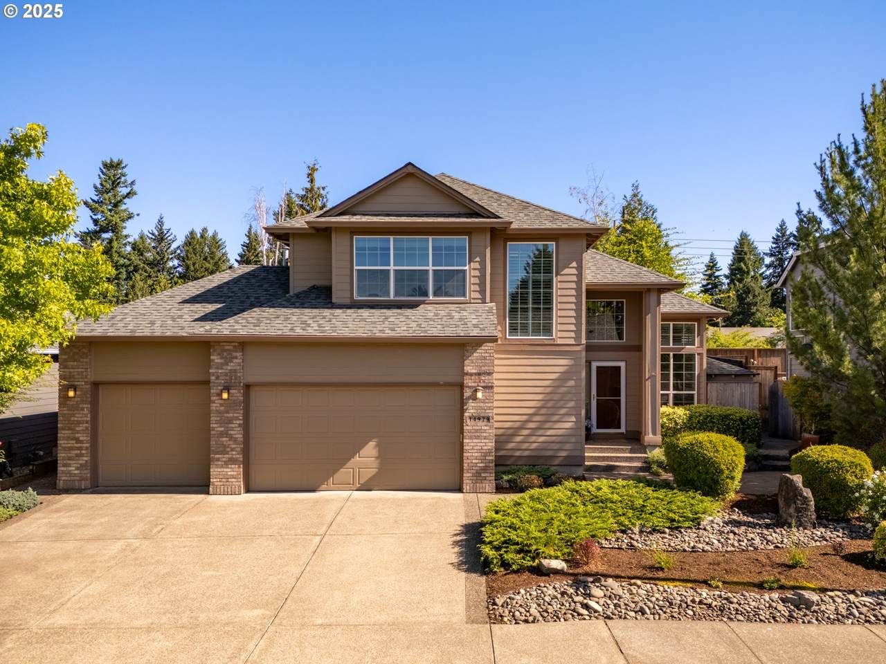 14929 Vance Dr - Photo 1