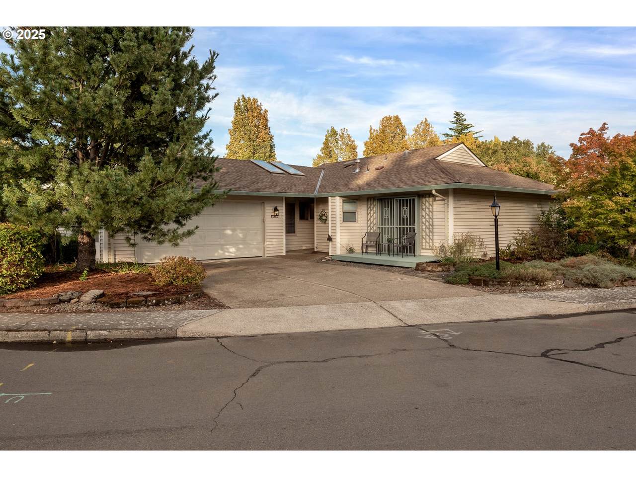 15720 Highland Ct - Photo 1