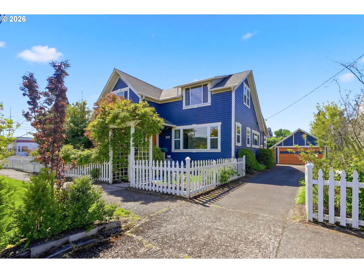 https://bt-photos.global.ssl.fastly.net/portland/1280_boomver_1_374993217-2.jpg