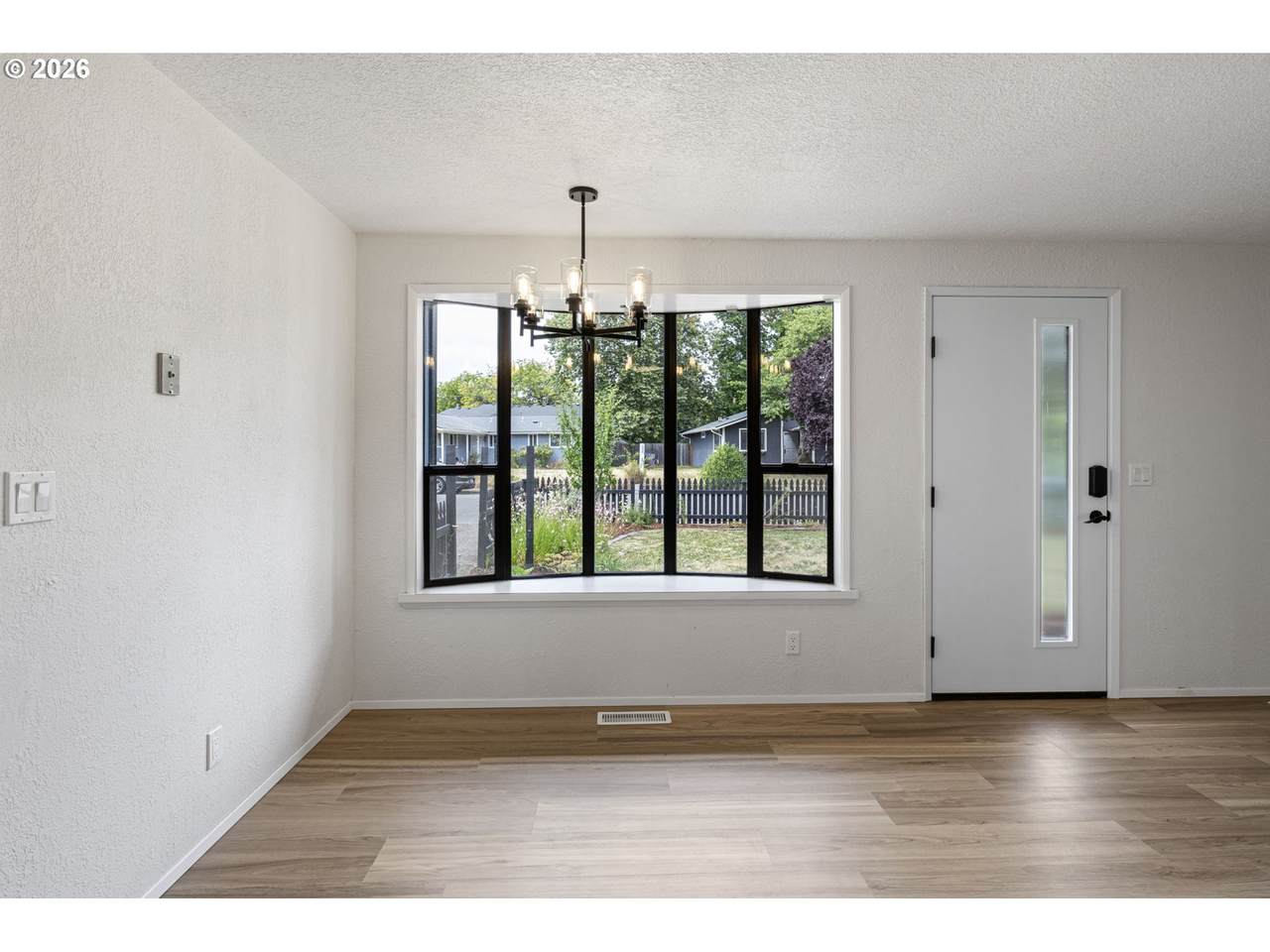 https://bt-photos.global.ssl.fastly.net/portland/1280_boomver_1_375514918-2.jpg