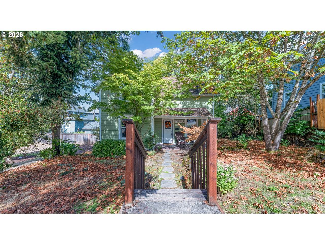 715 9TH St - Photo 1