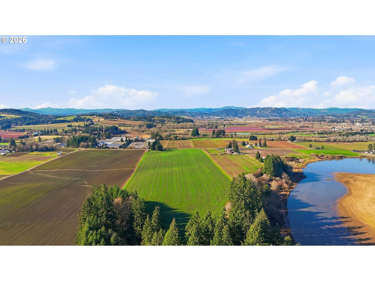 https://bt-photos.global.ssl.fastly.net/portland/1280_boomver_1_376572124-2.jpg