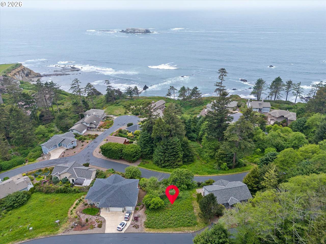  Sea Crest Dr - Photo 1
