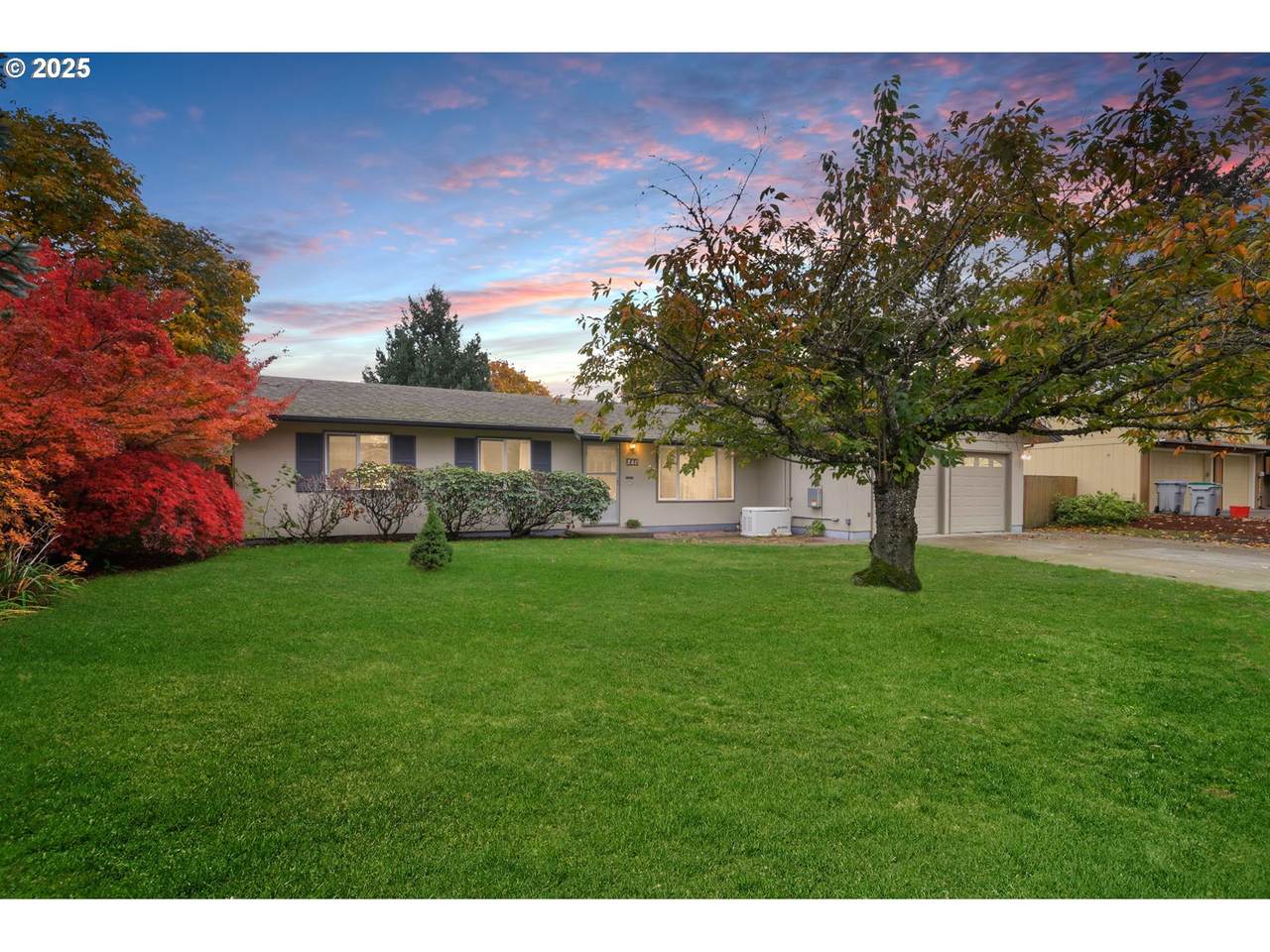 240 Dibblee Ln - Photo 1