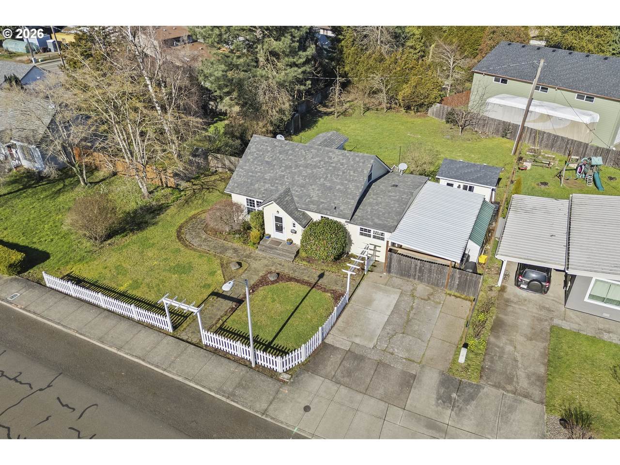 https://bt-photos.global.ssl.fastly.net/portland/1280_boomver_1_376896321-2.jpg