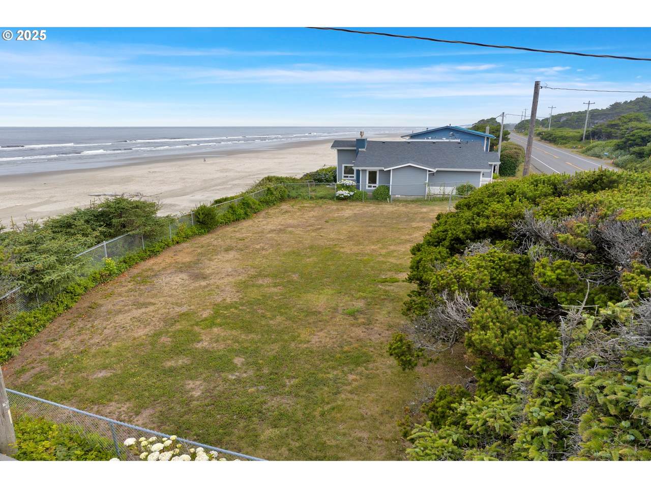 3692 Pacific Coast Hwy - Photo 1