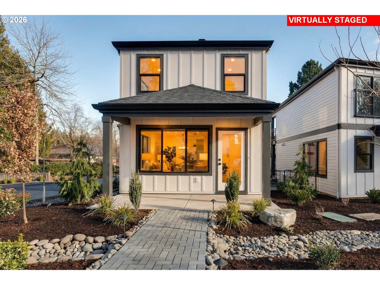 815 3rd St - Photo 1