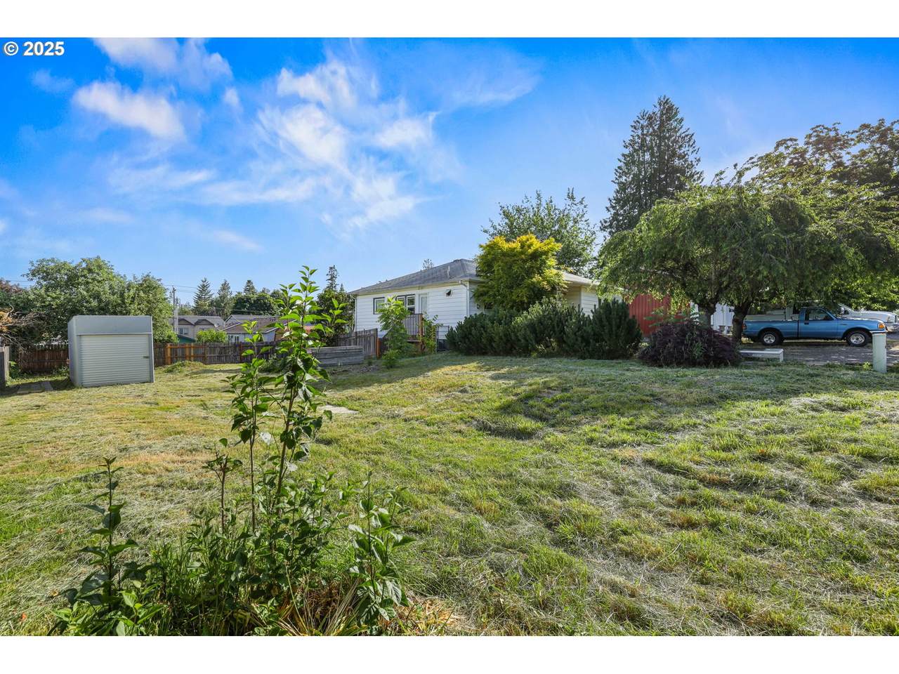 38565 Pleasant St - Photo 1