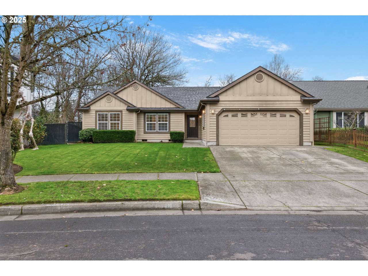 811 Virgil Ave - Photo 1