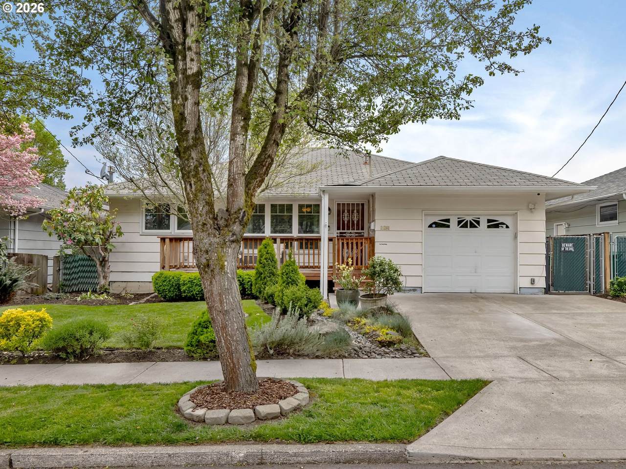 11261 34TH Ave - Photo 1