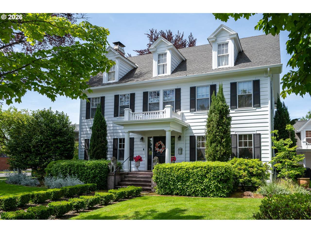 809 Evans St - Photo 1