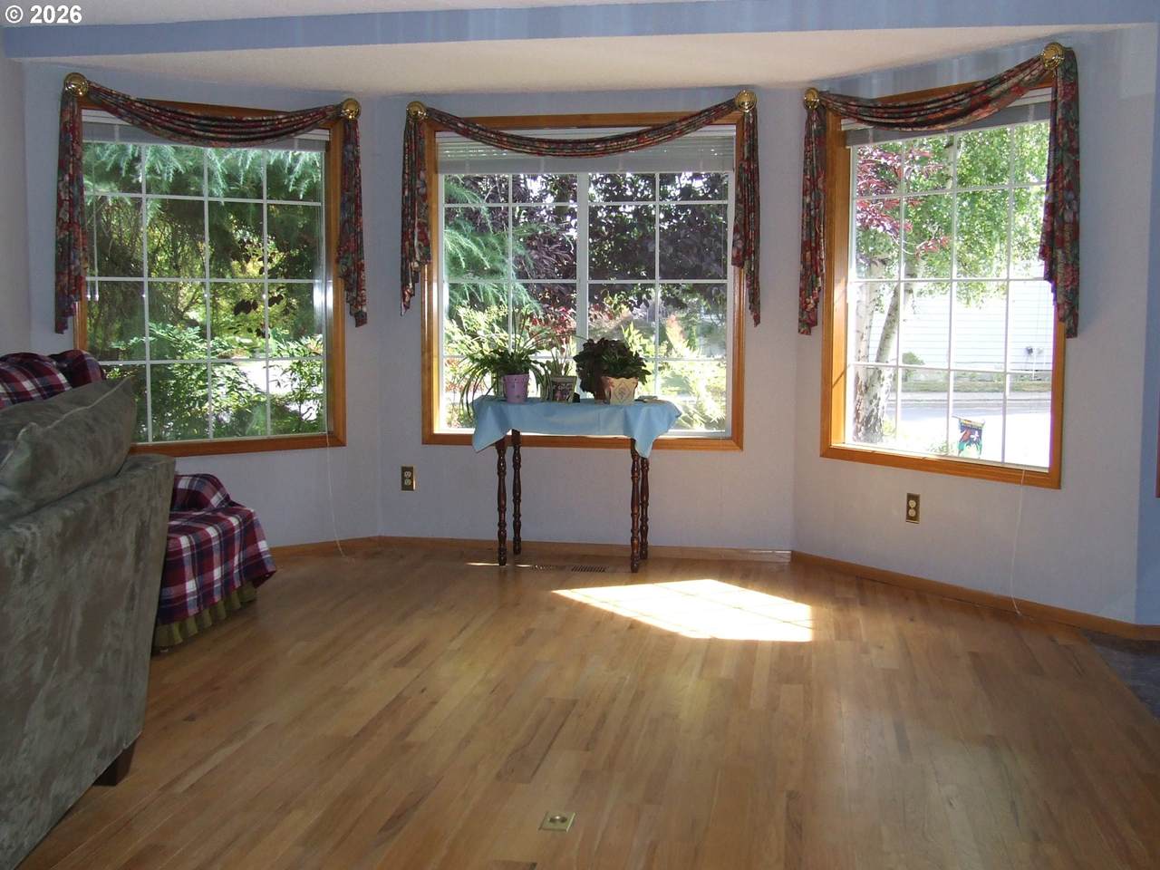 https://bt-photos.global.ssl.fastly.net/portland/1280_boomver_1_385382047-2.jpg