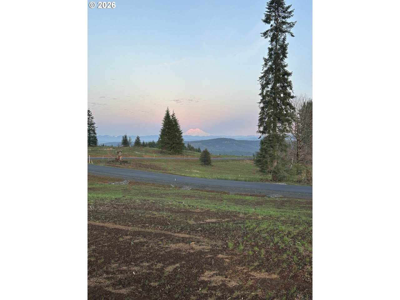 236 Suncrest Dr - Photo 1