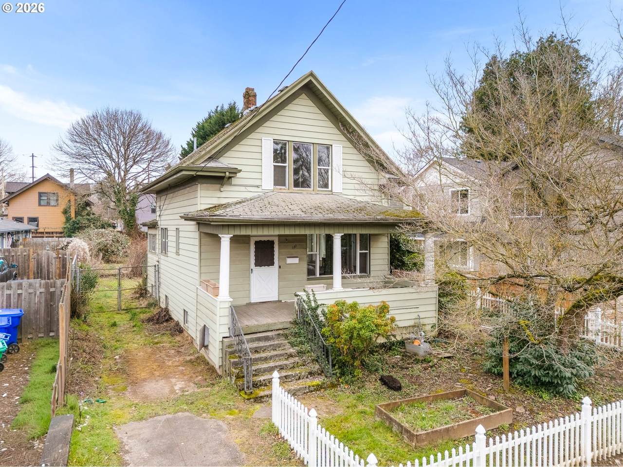 640 47TH Ave - Photo 1