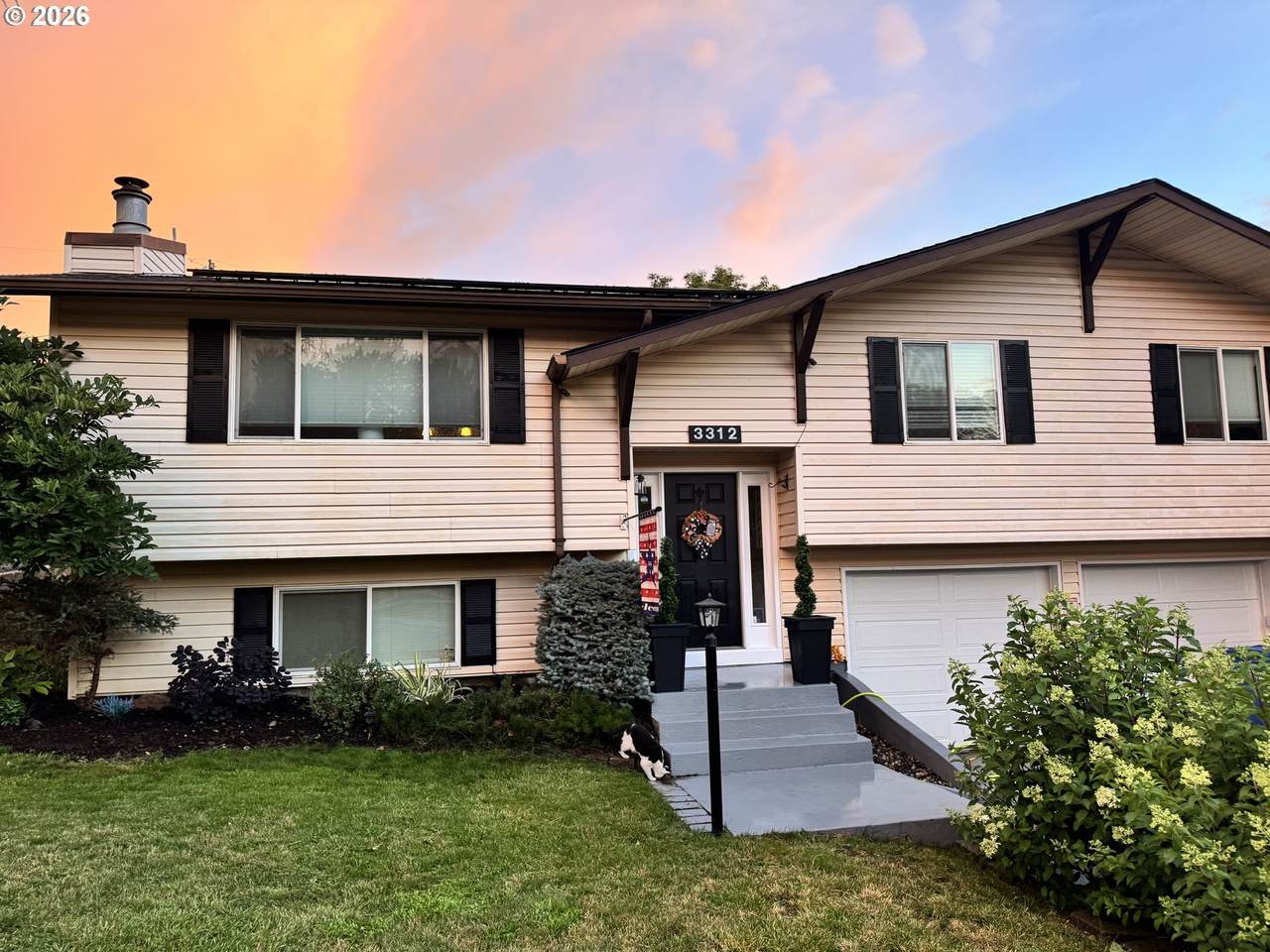 3312 Ladow Ave - Photo 1