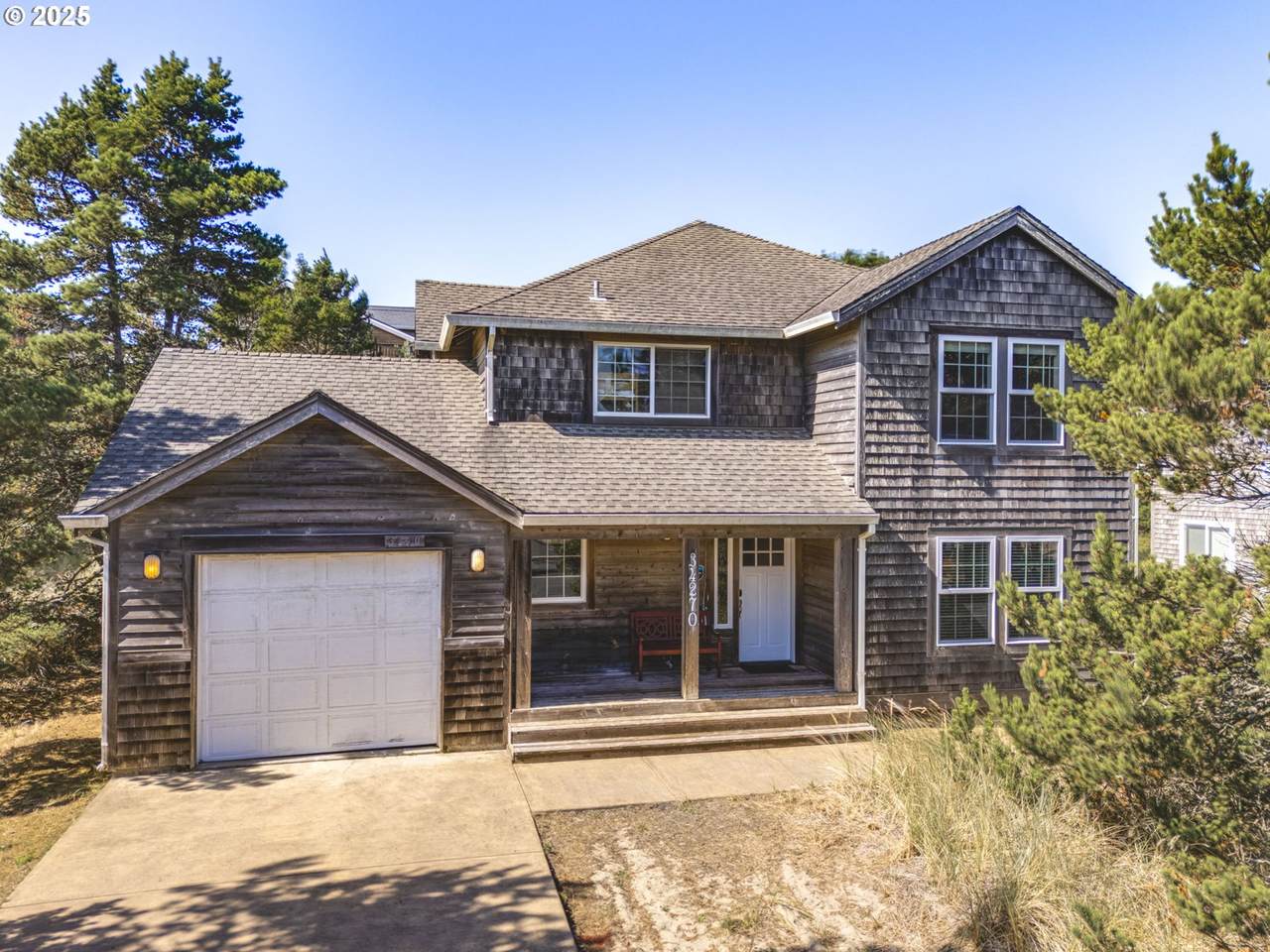 34270 Sea Swallow Dr - Photo 1