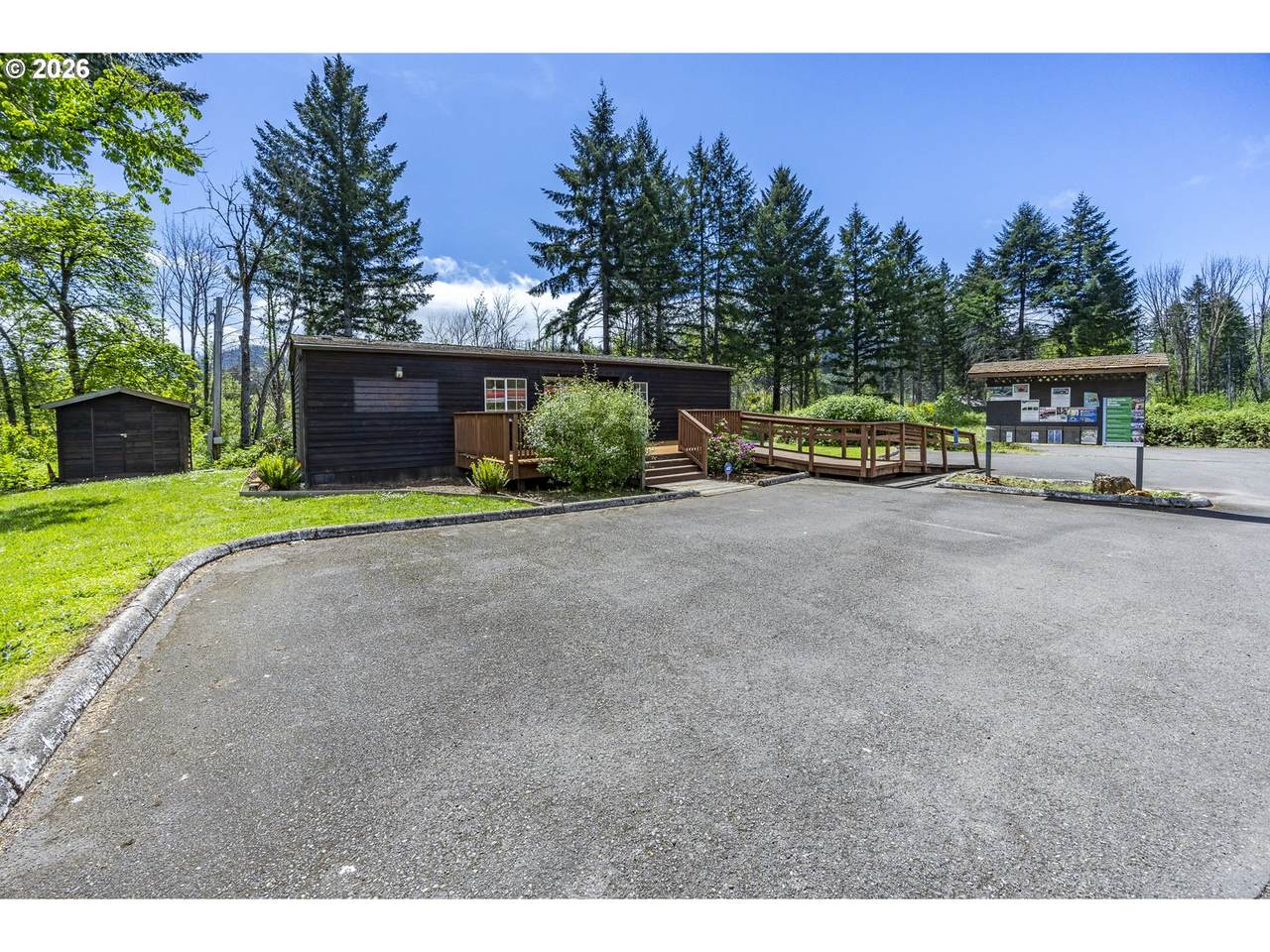 https://bt-photos.global.ssl.fastly.net/portland/1280_boomver_1_388327654-2.jpg