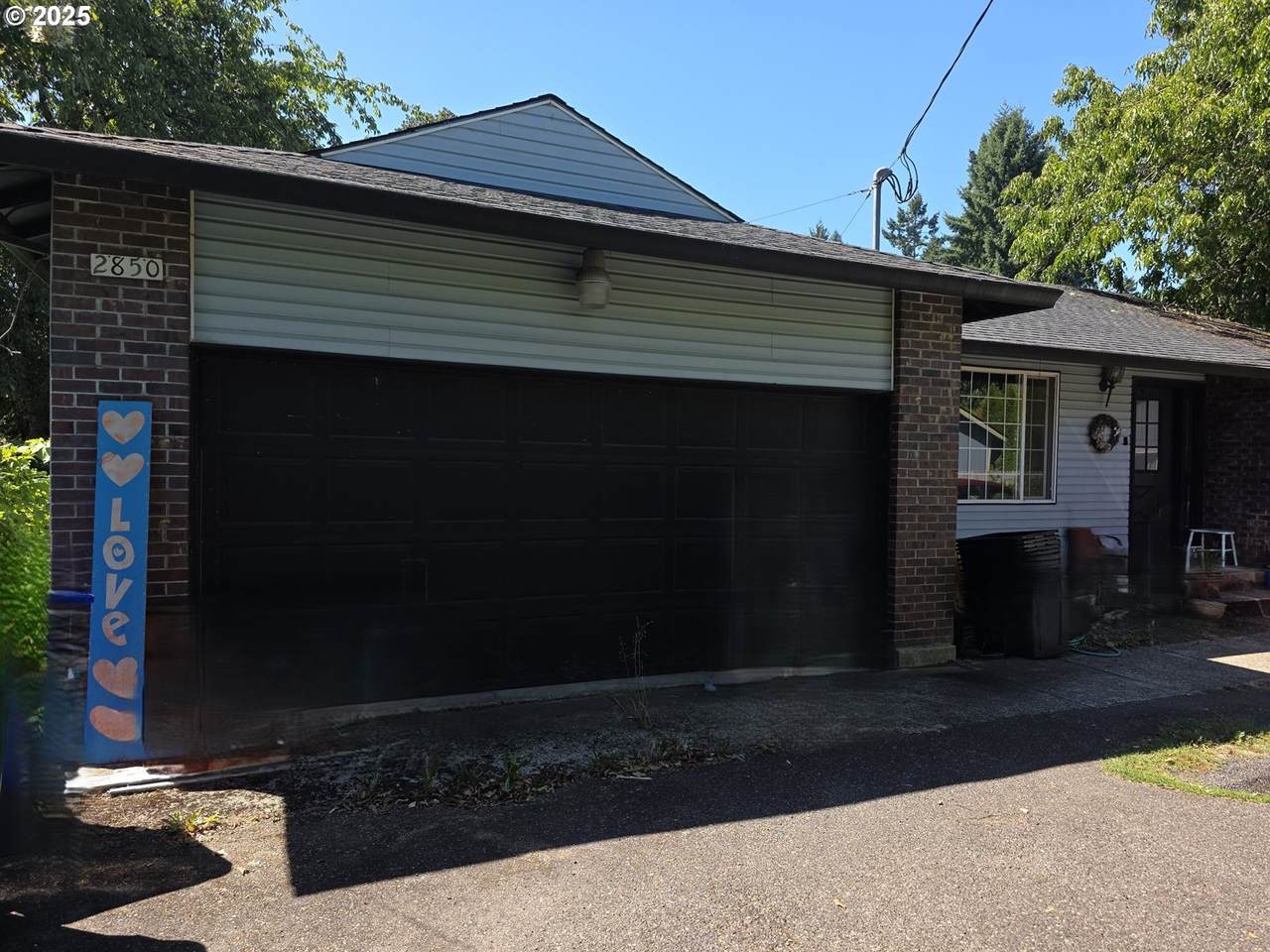 2850 Oak Grove Blvd - Photo 1