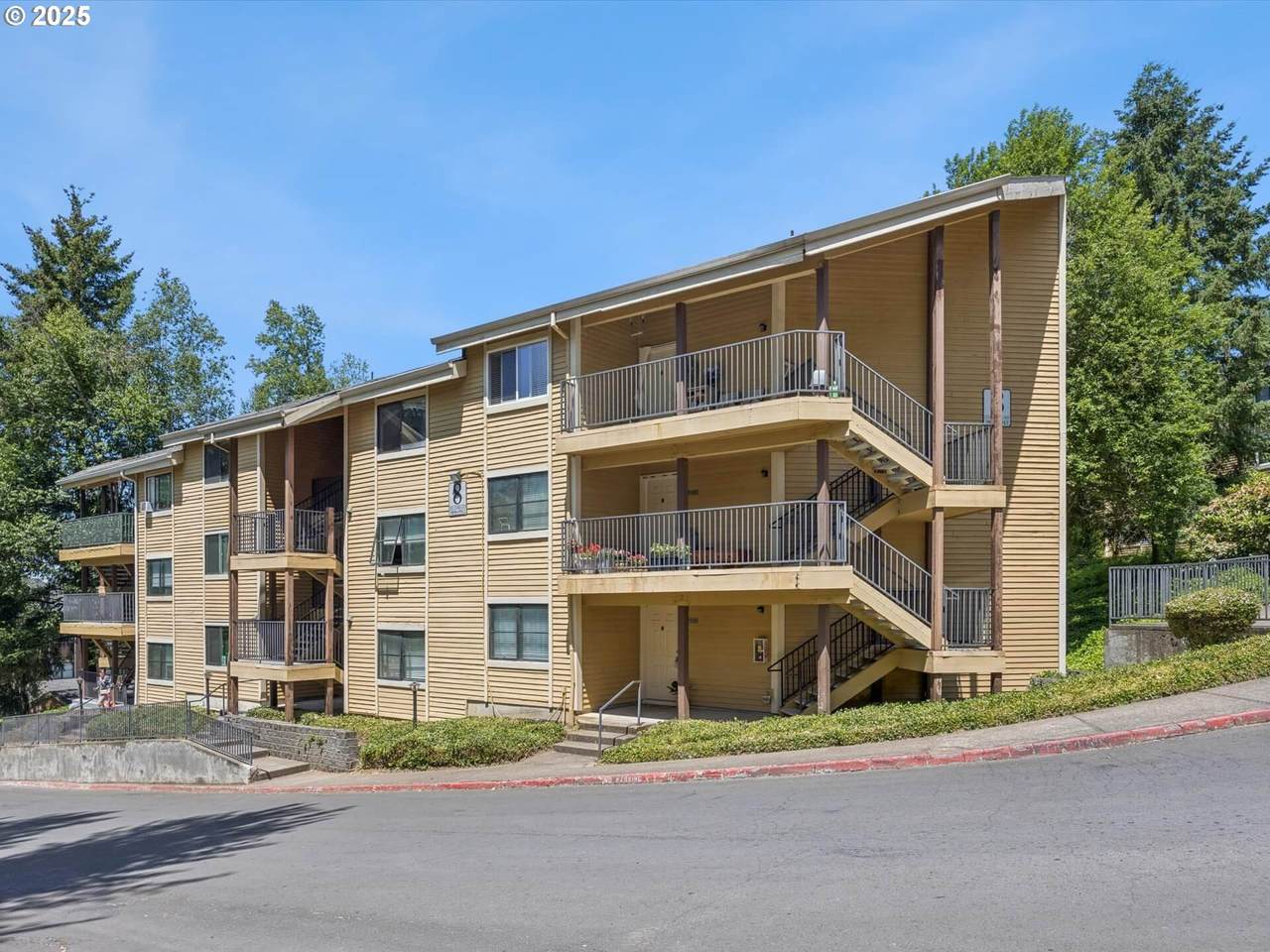 9908 Talbert St - Photo 1