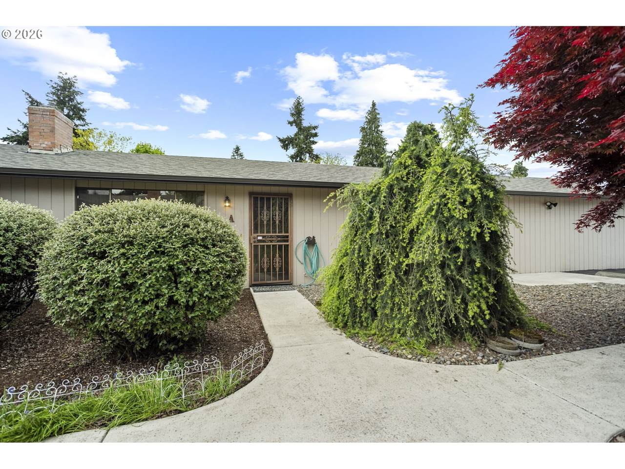 https://bt-photos.global.ssl.fastly.net/portland/1280_boomver_1_392366690-2.jpg