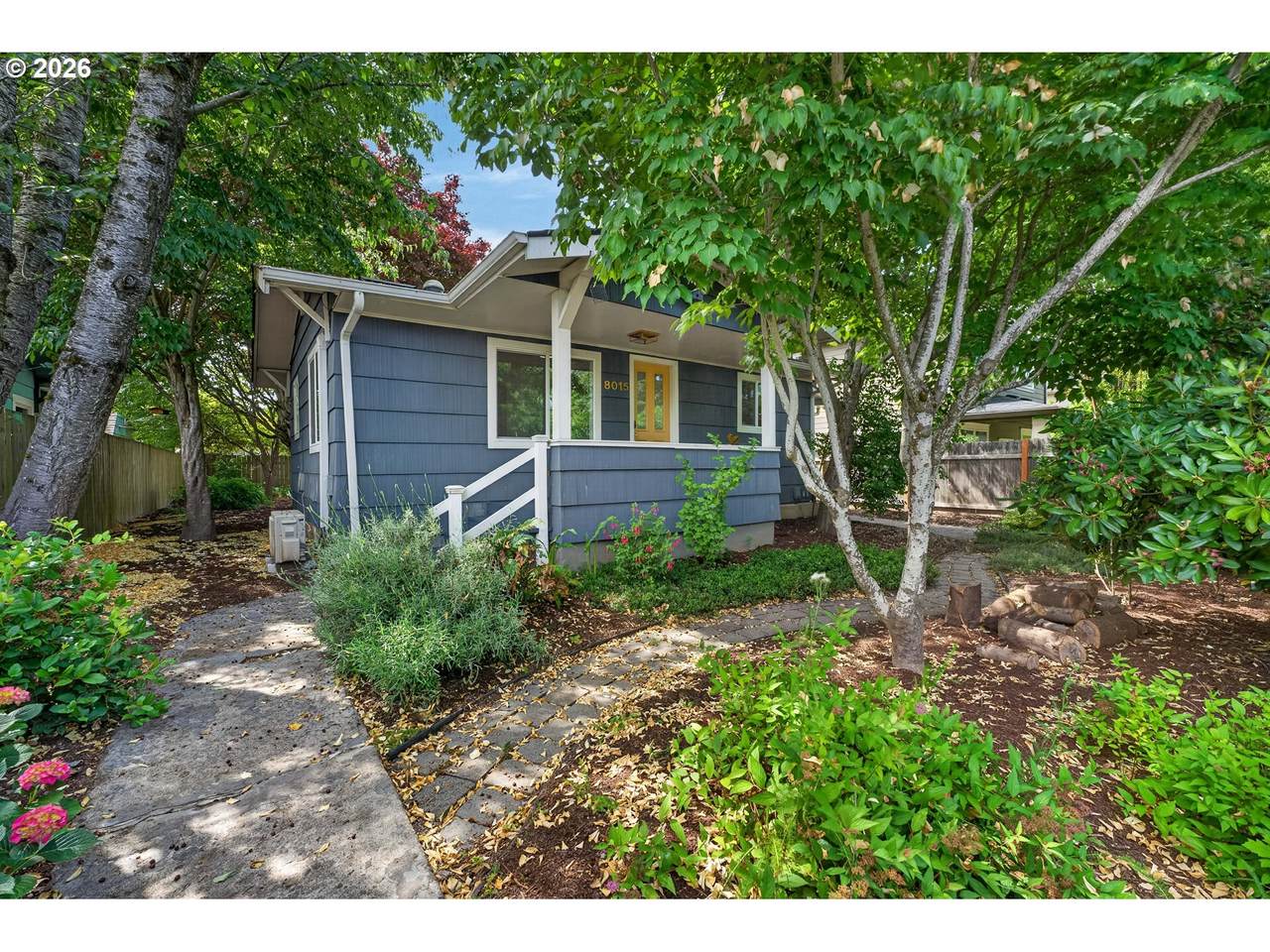 8015 Mississippi Ave - Photo 1