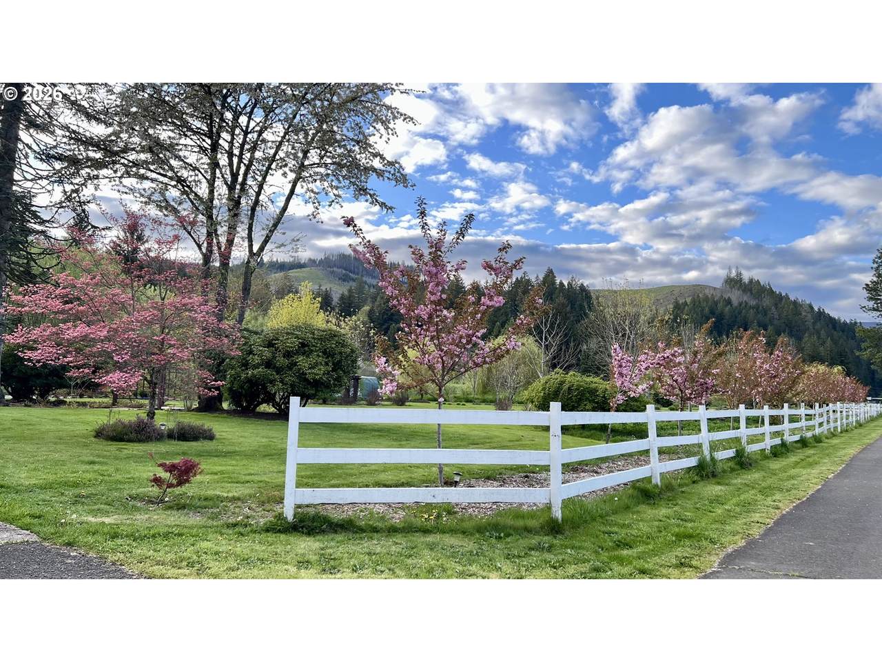 https://bt-photos.global.ssl.fastly.net/portland/1280_boomver_2_392852988-2.jpg