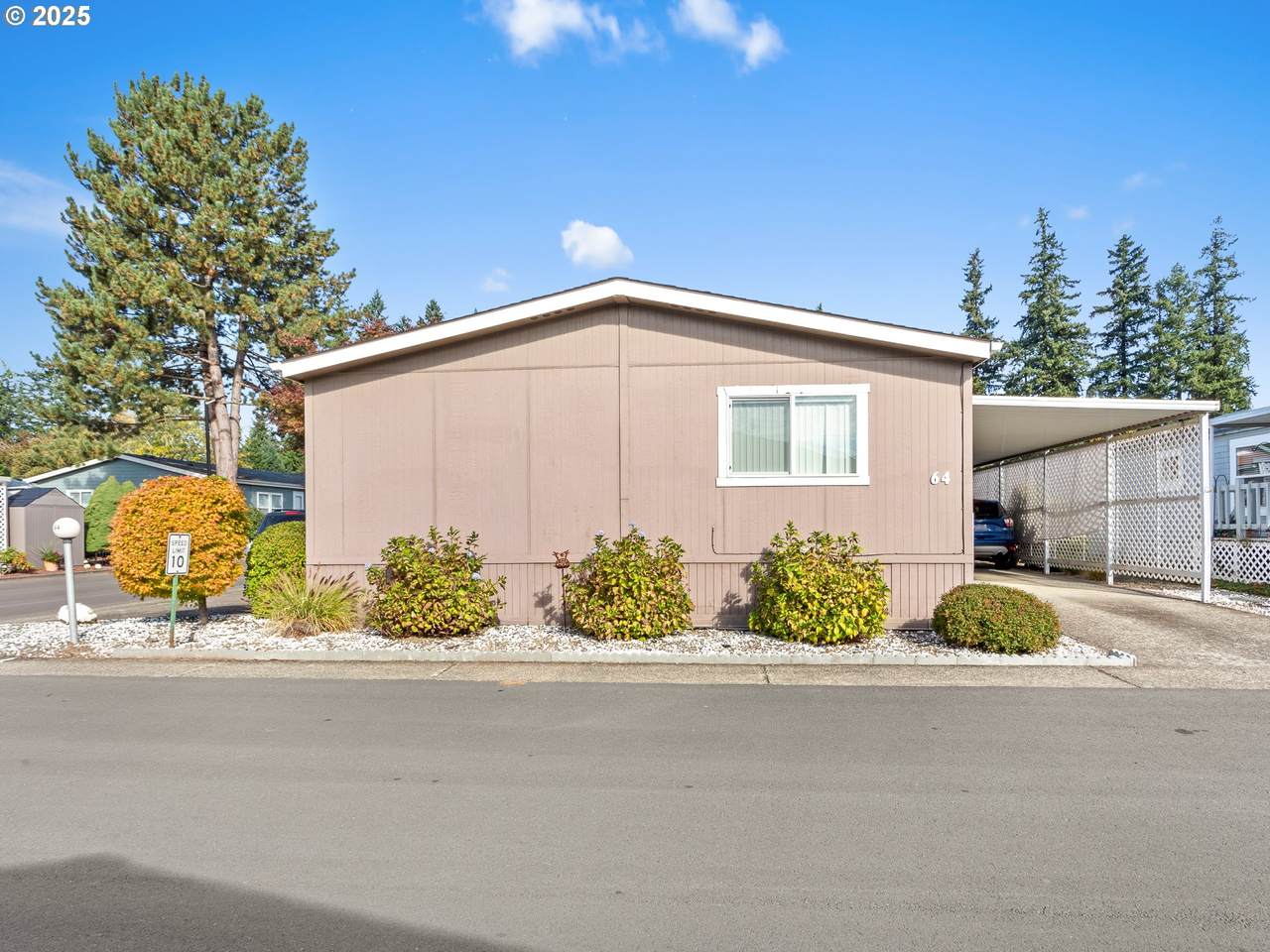 18485 Pacific Dr - Photo 1