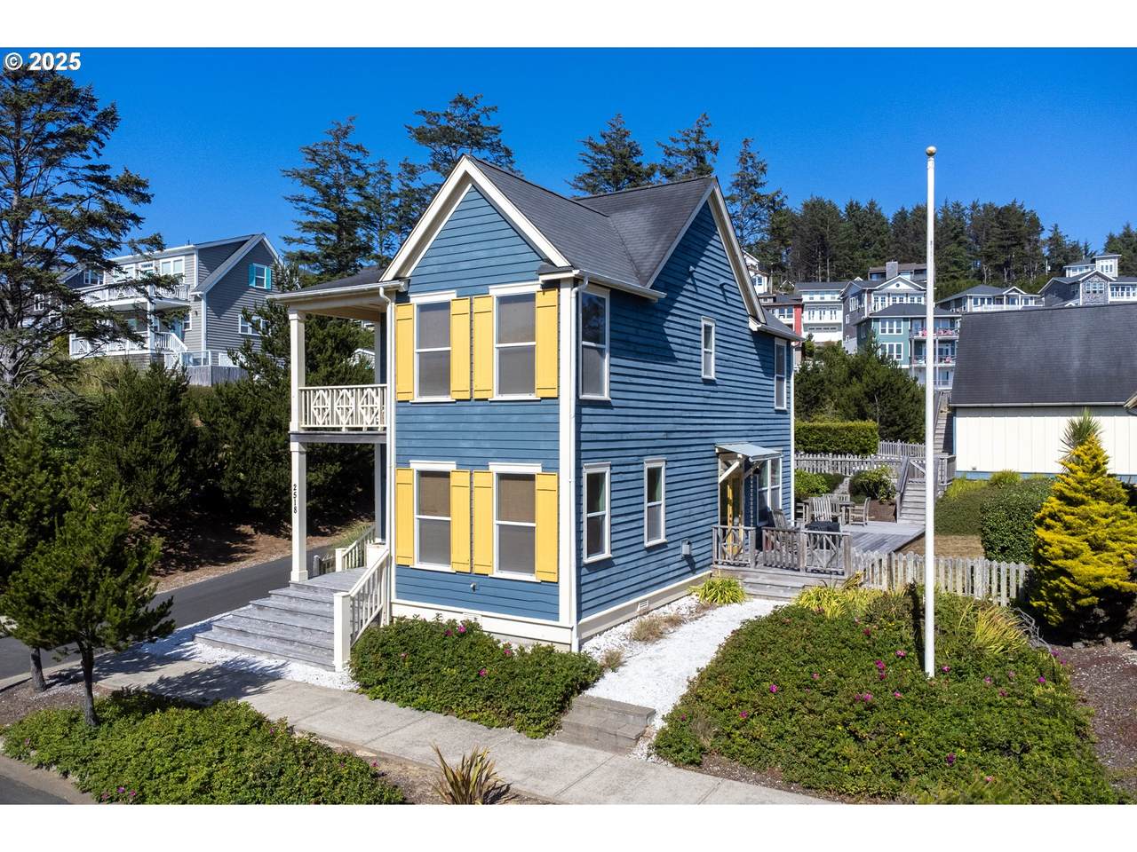 2518 Anemone Ave - Photo 1